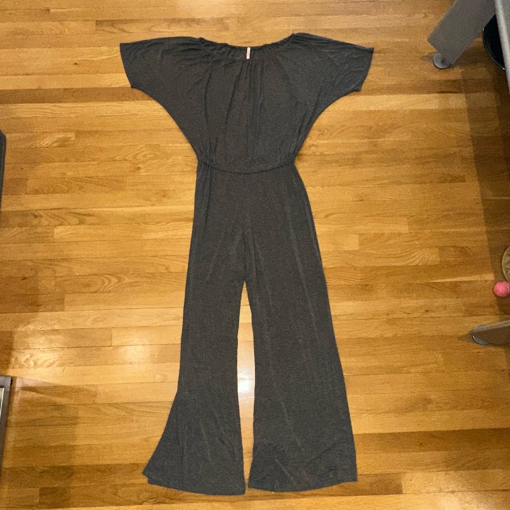 Tuatua Deep Gray Short Sleeve Jumpsuit / One piece ~ Large